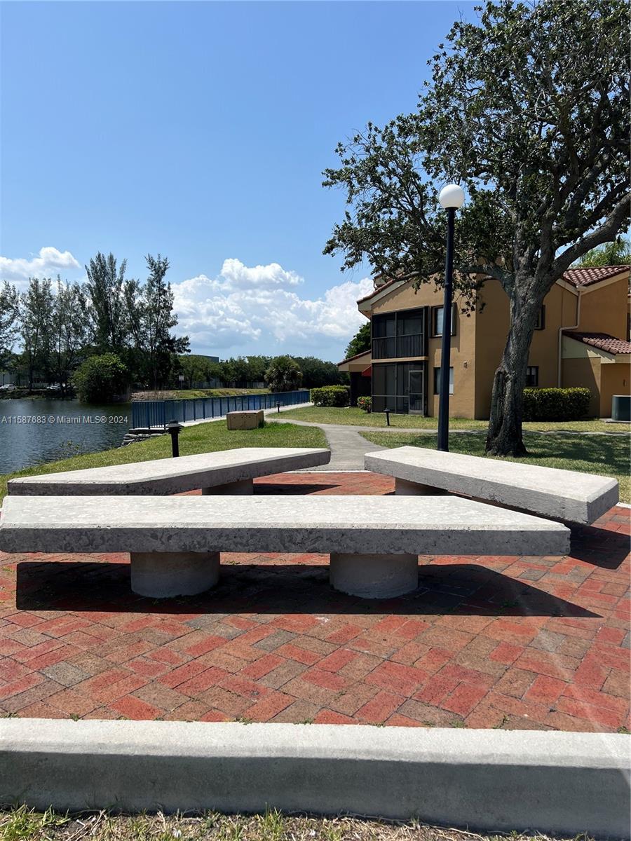 15535 Miami Lakeway N # 305