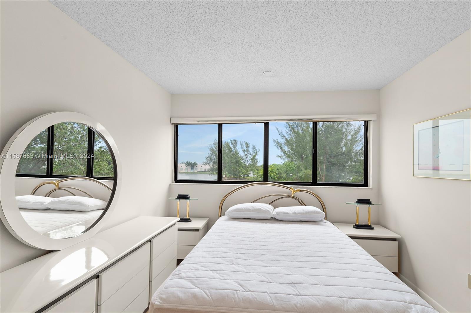 15535 Miami Lakeway N # 305