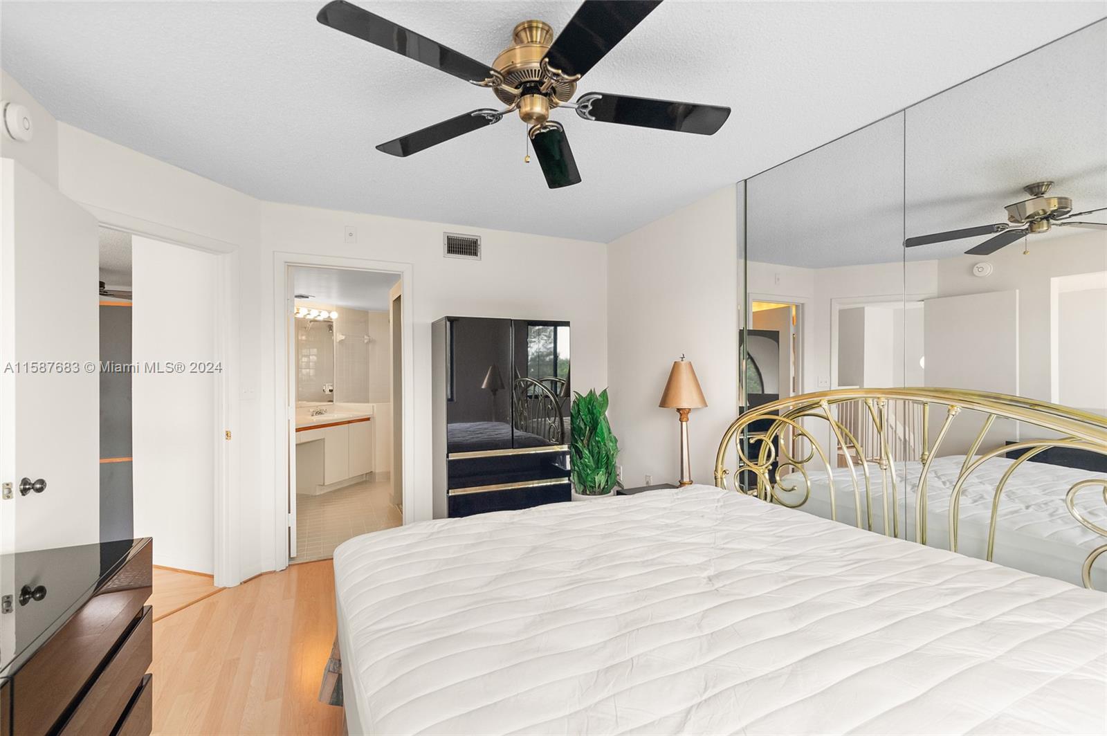 15535 Miami Lakeway N # 305