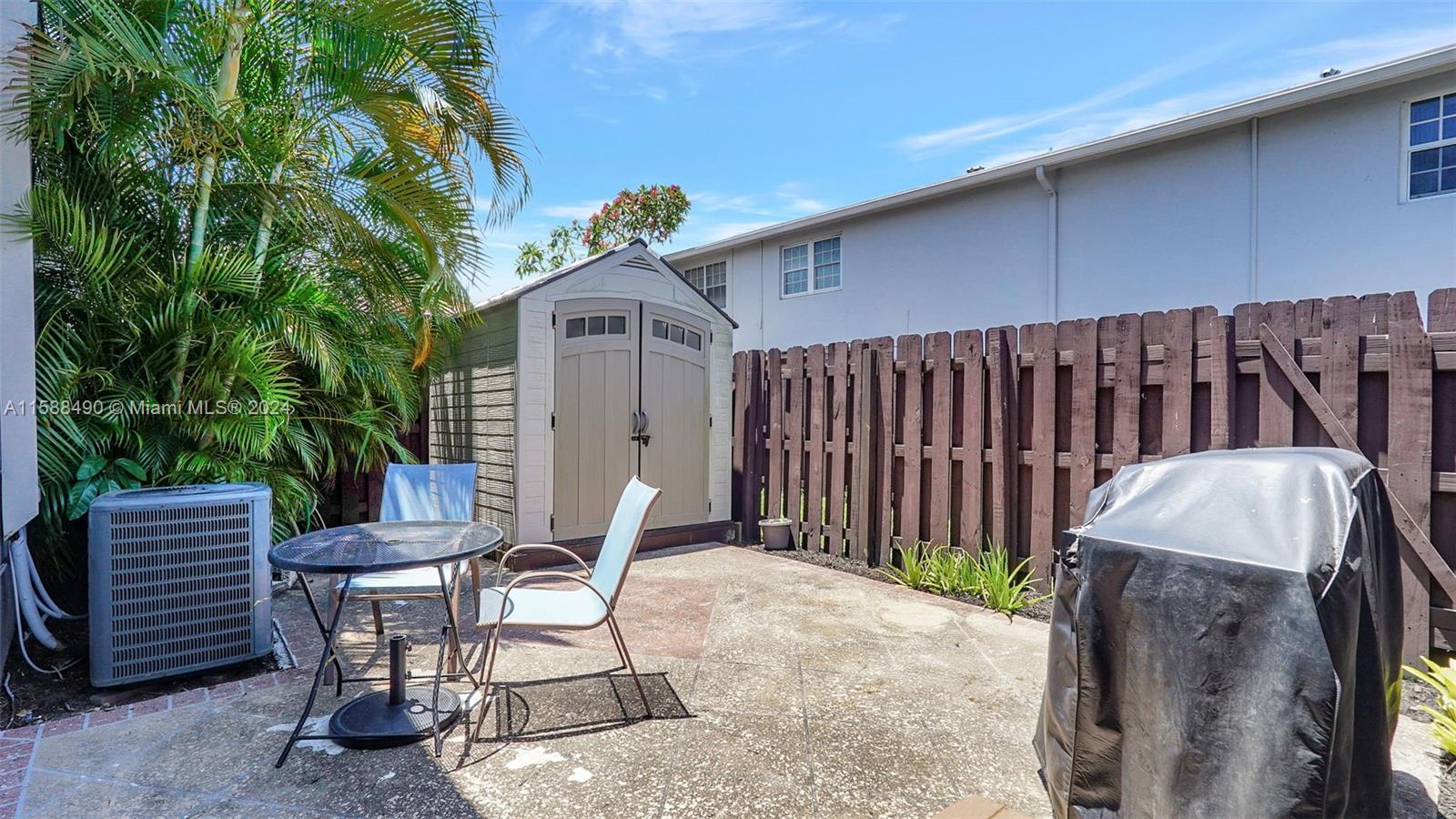 1829 SW 81st Ter # 19 Unit: 5-19