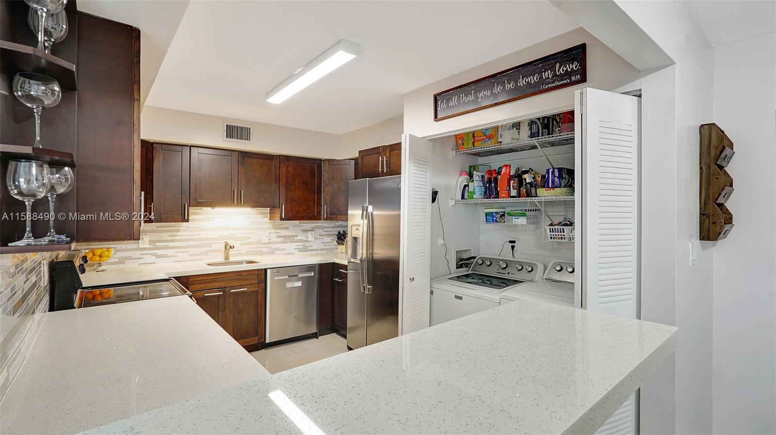 1829 SW 81st Ter # 19 Unit: 5-19