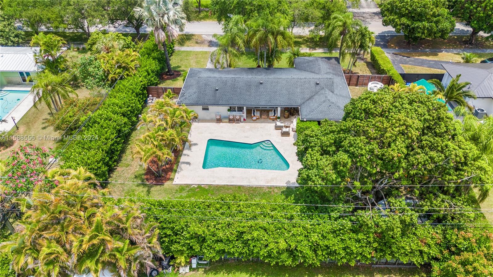15620 SW 87th Ave