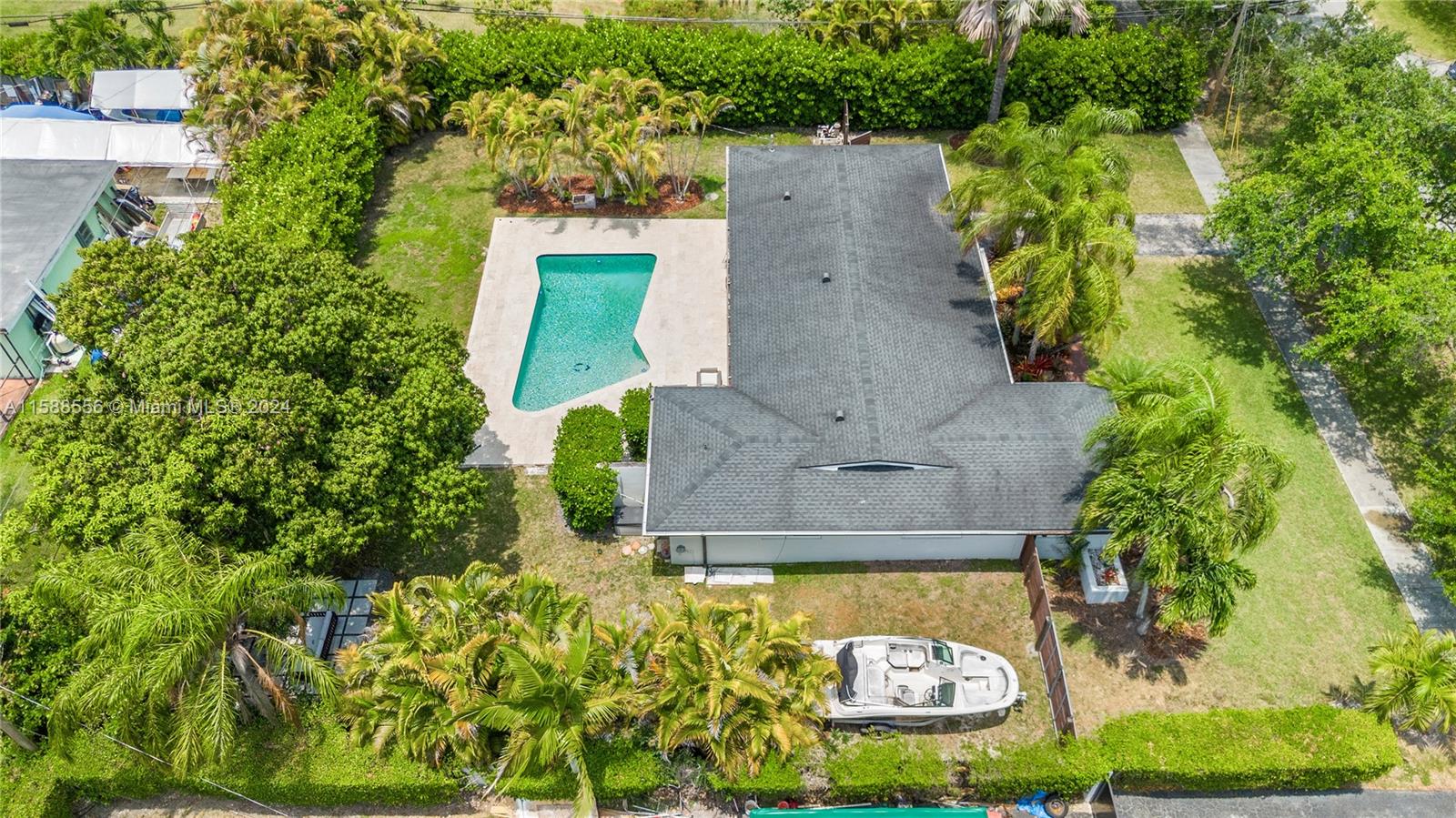 15620 SW 87th Ave