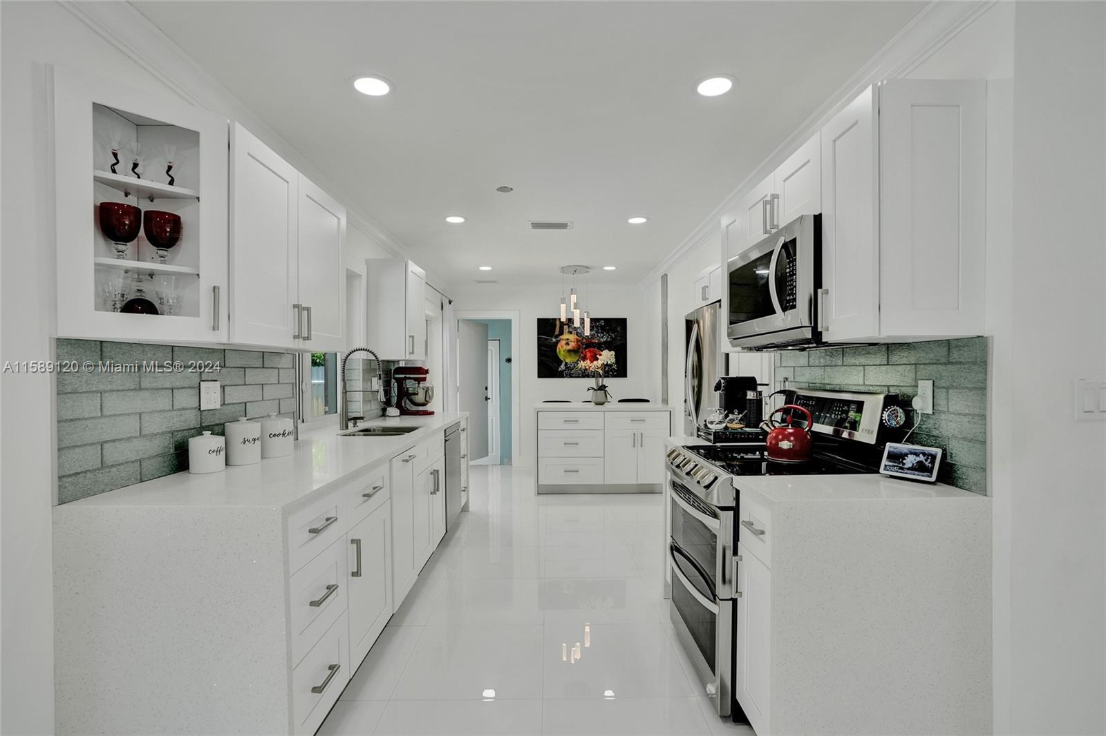 14820 Mahogany Ct