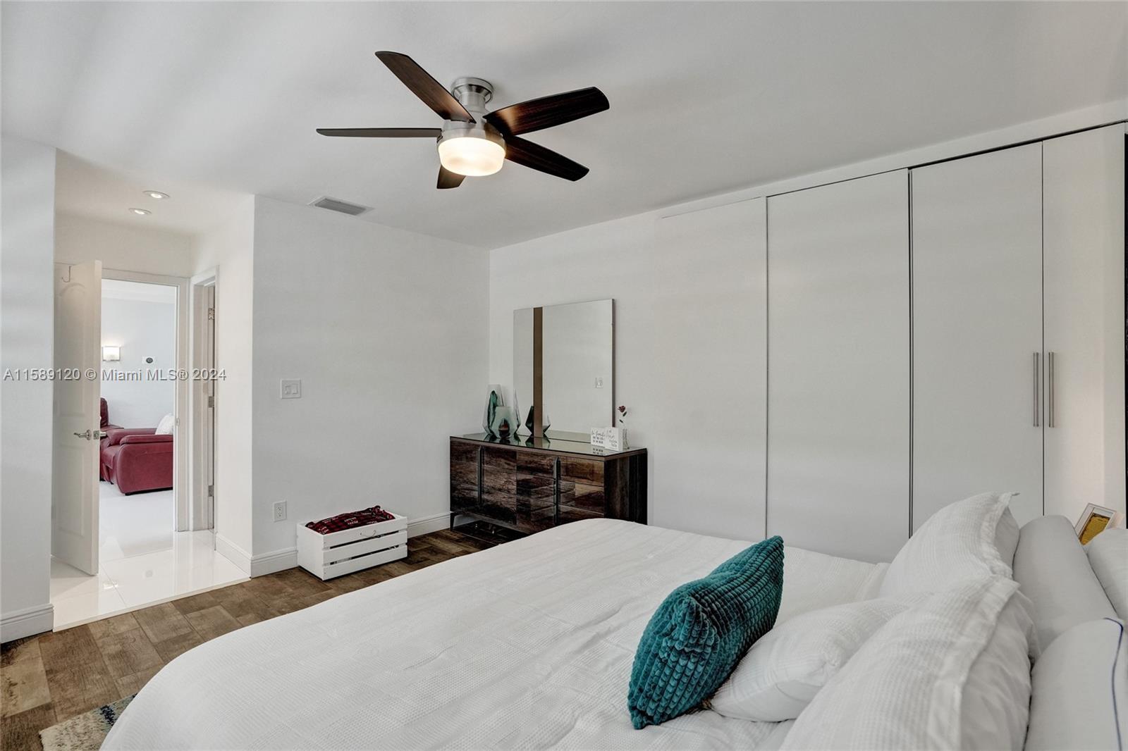 14820 Mahogany Ct