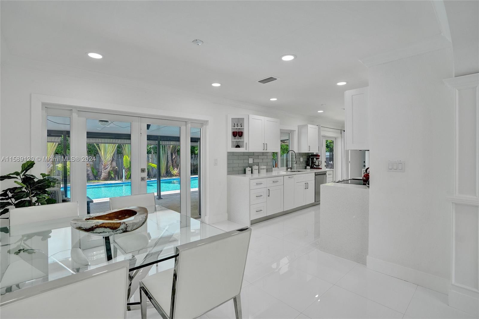 14820 Mahogany Ct