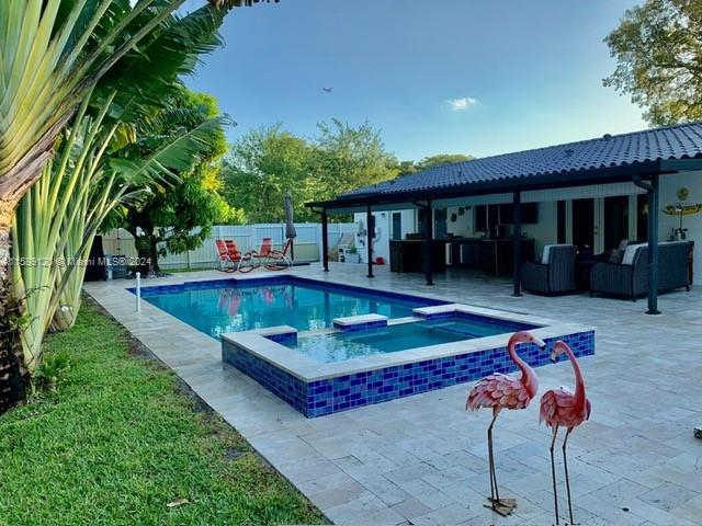 14820 Mahogany Ct