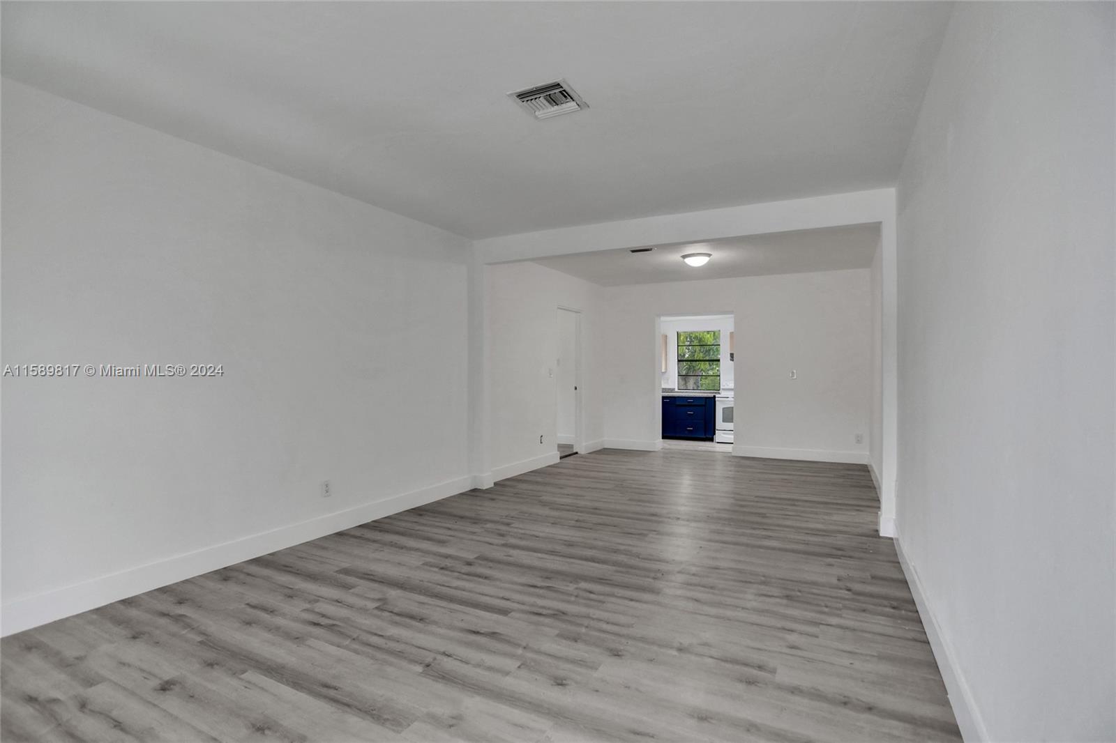 15821 NE 14th Ct
