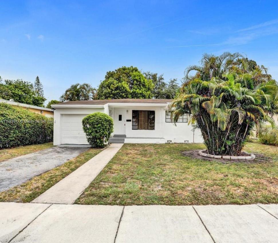 15821 NE 14th Ct
