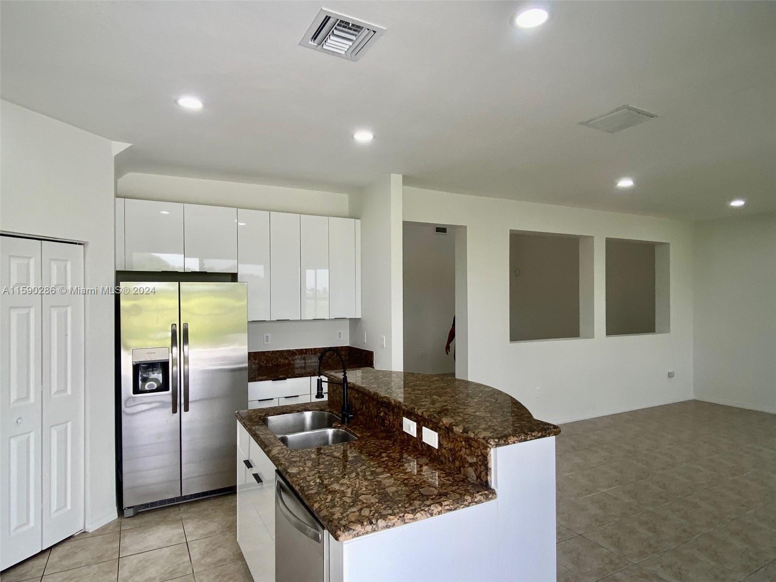 150 SE 21st Ter
