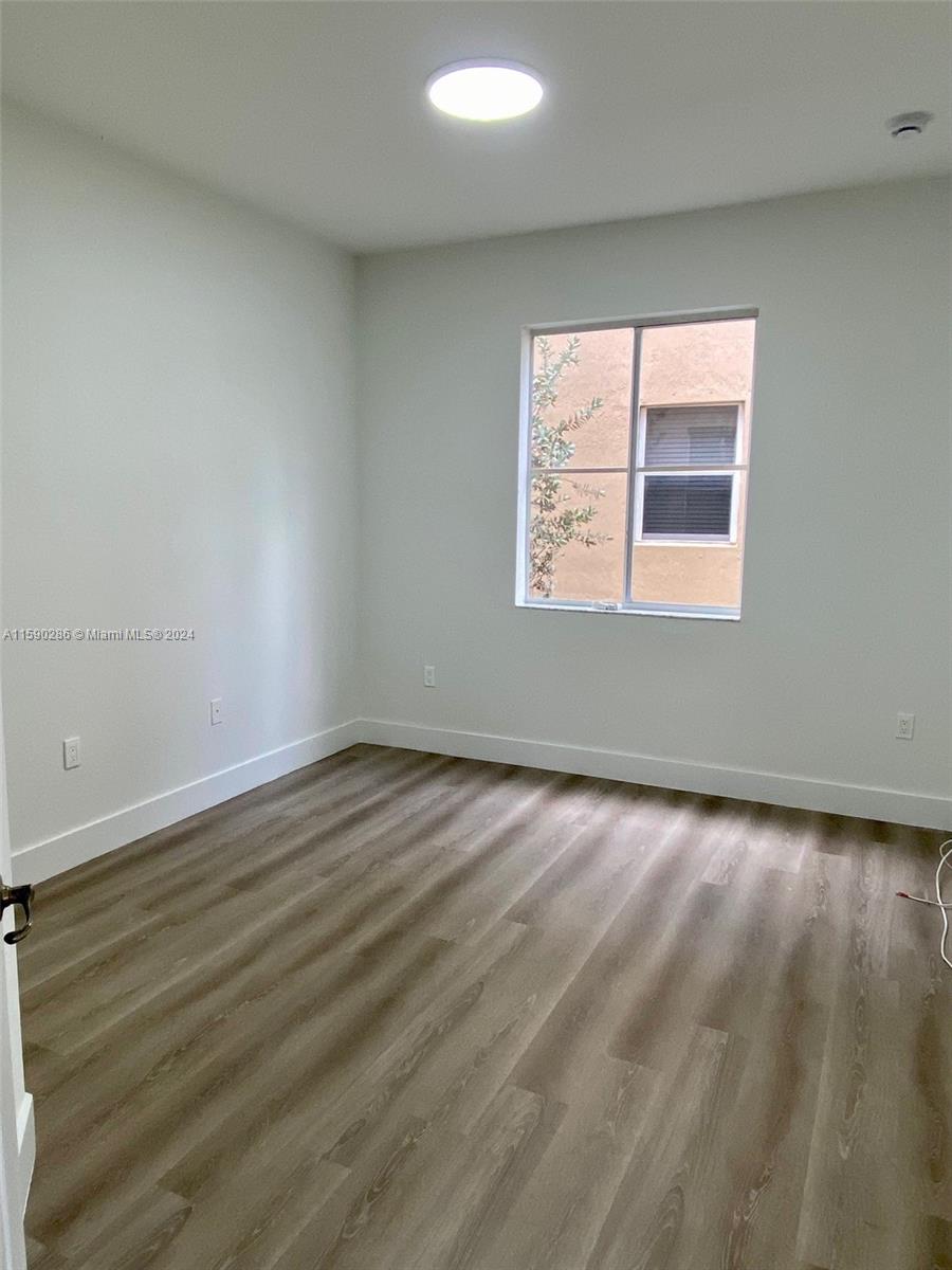 150 SE 21st Ter