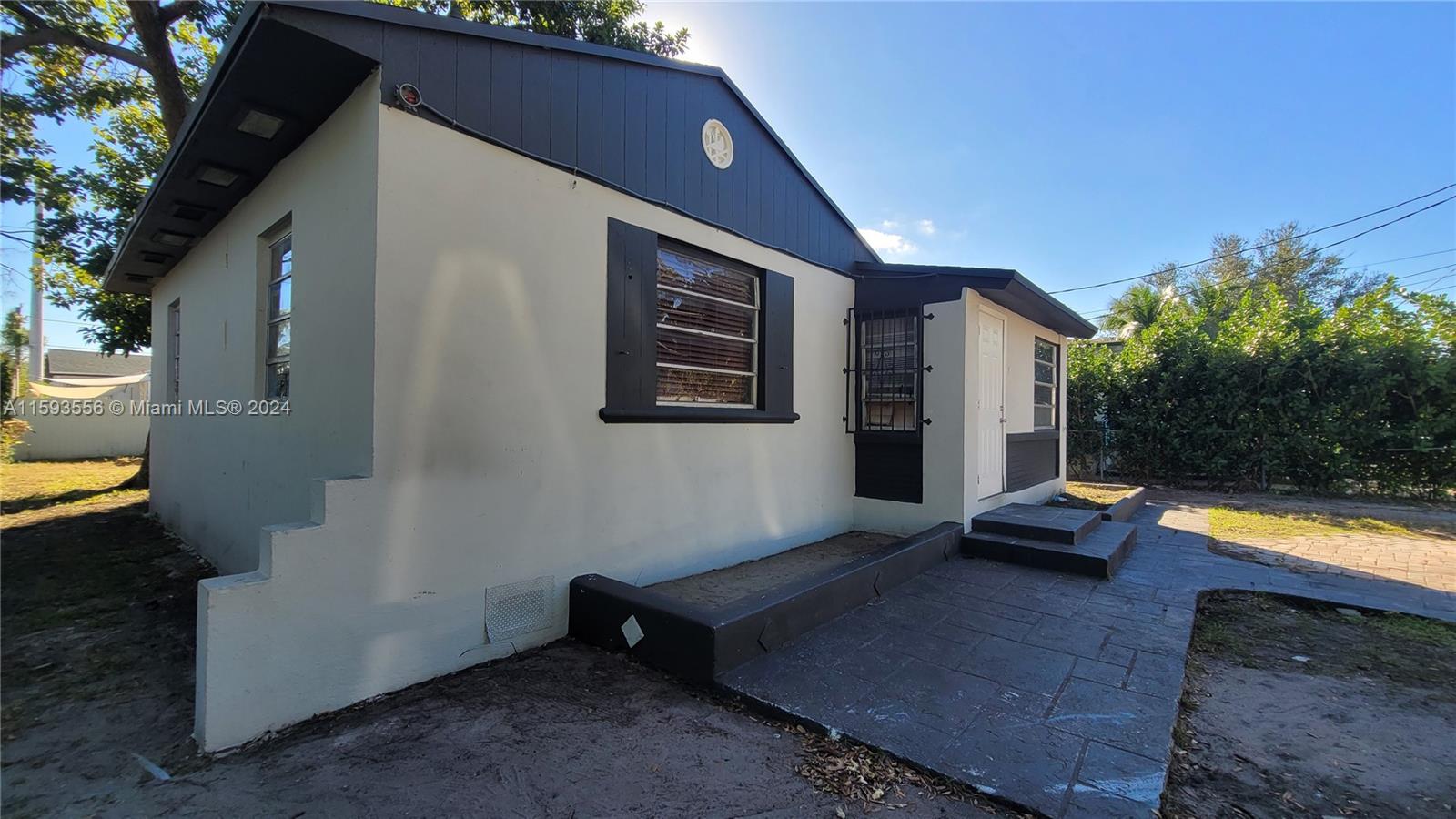 1420 NW 58th Ter