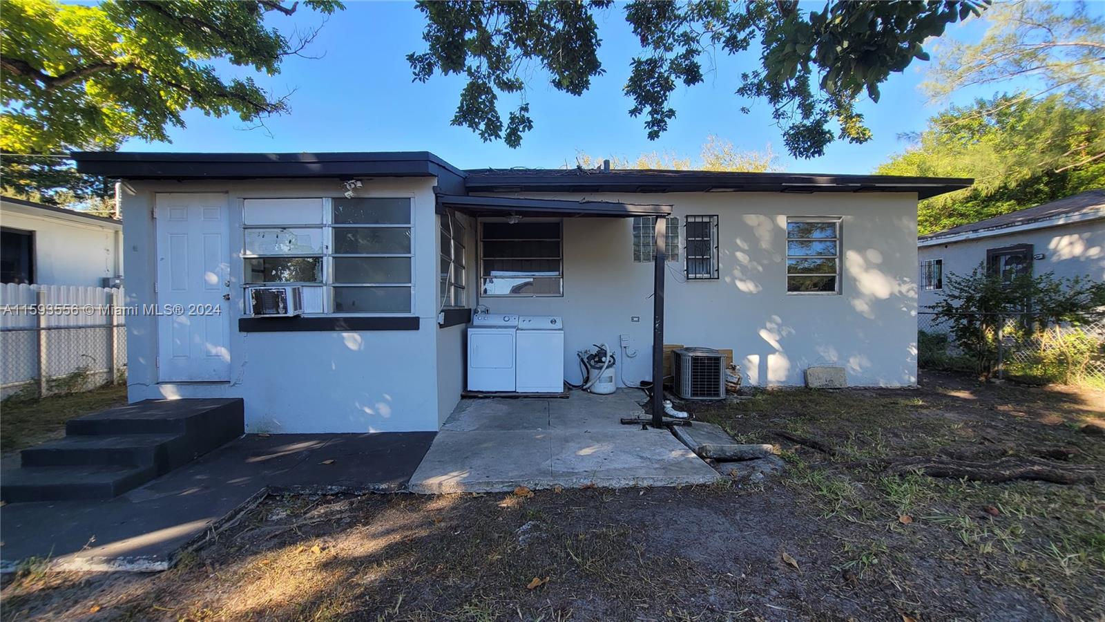 1420 NW 58th Ter