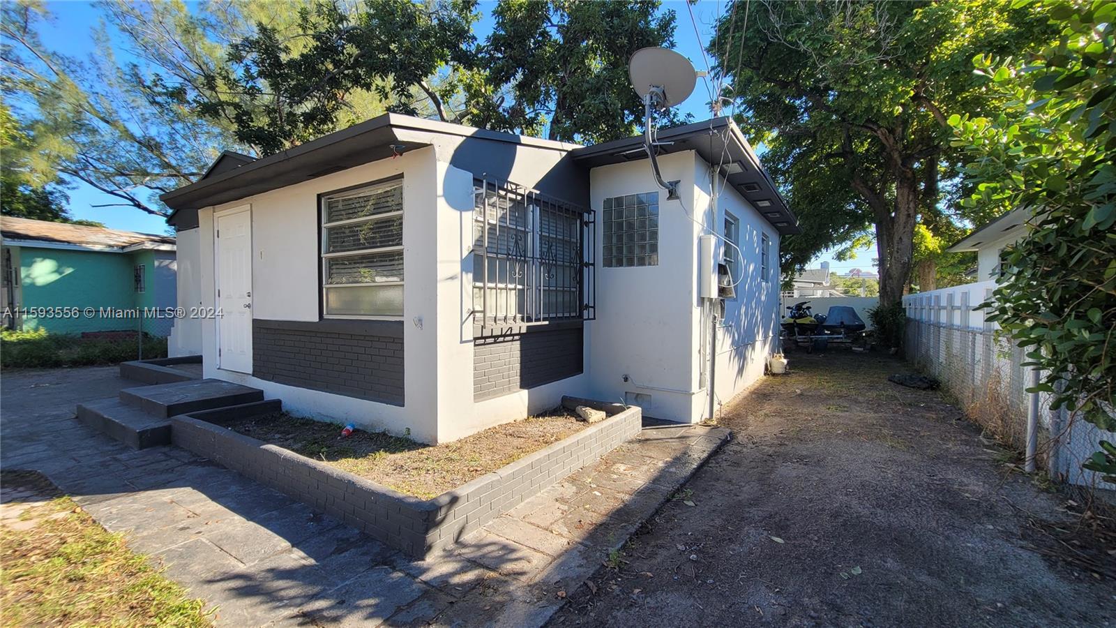 1420 NW 58th Ter