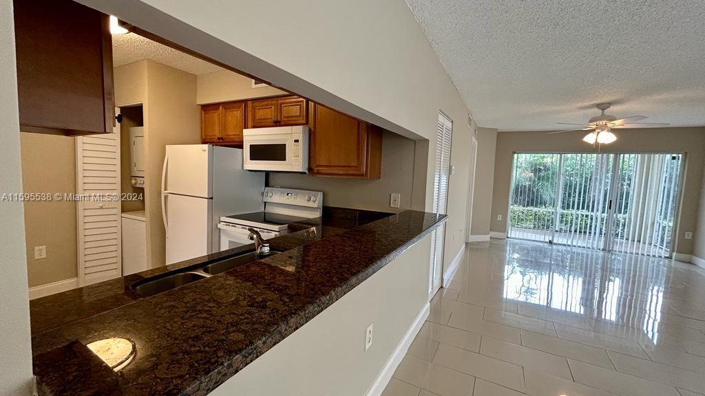14108 Glenmoor Dr # 14108