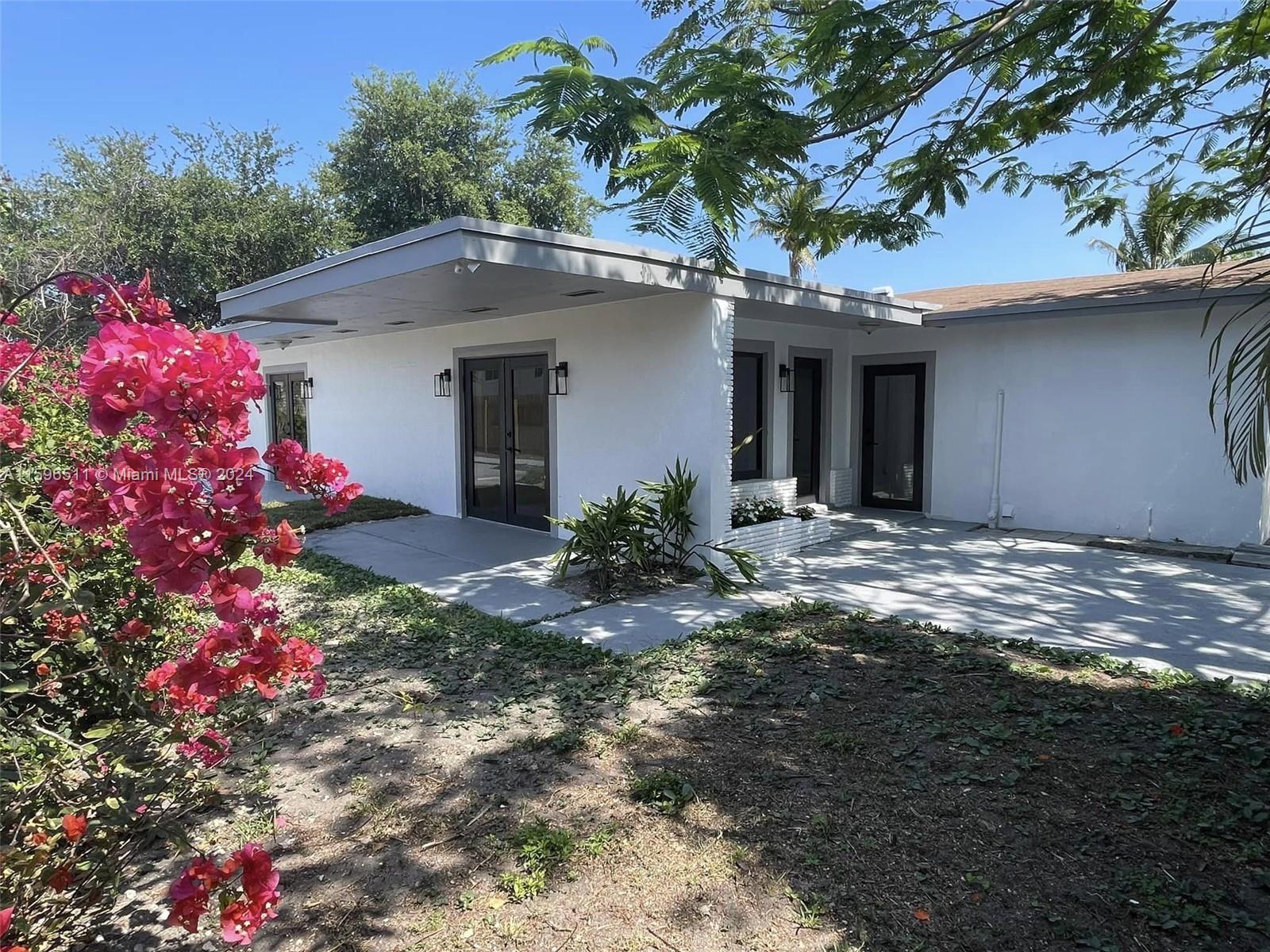 1345 NE 204th Ter