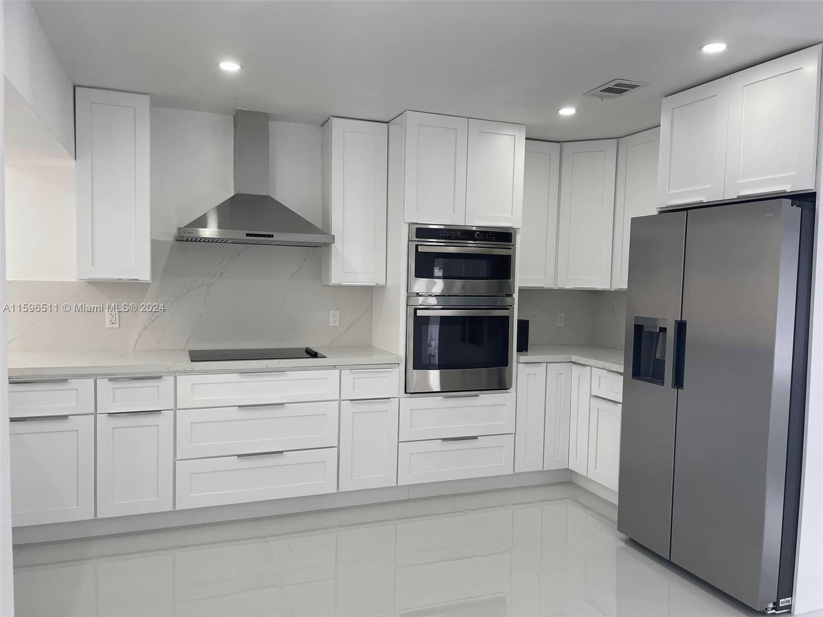 1345 NE 204th Ter