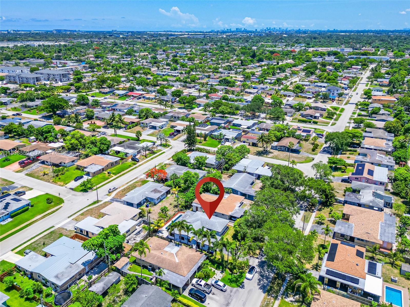 330 SW 29th Ave