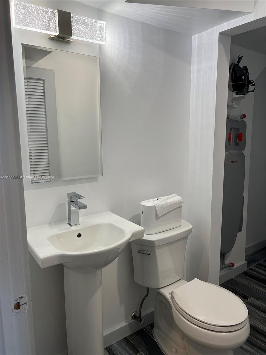 8 Coventry Way # 19B