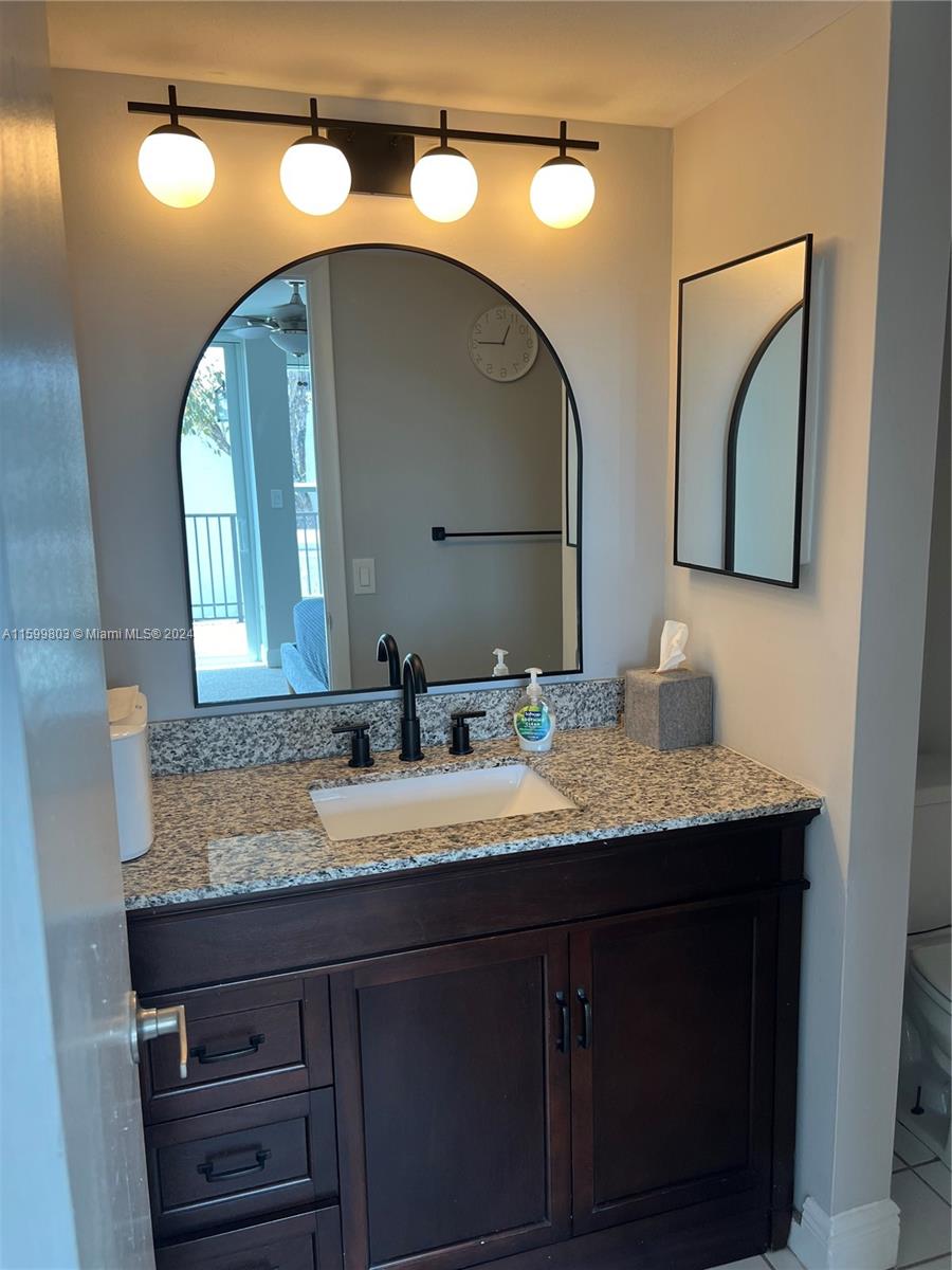 8 Coventry Way # 19B