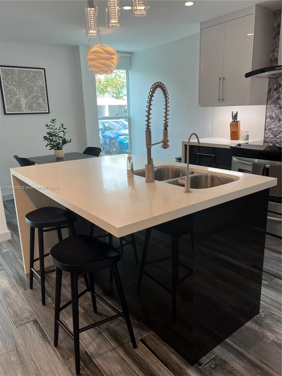 8 Coventry Way # 19B