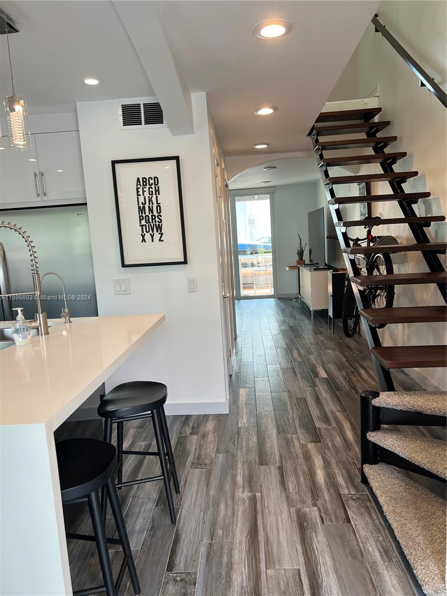 8 Coventry Way # 19B