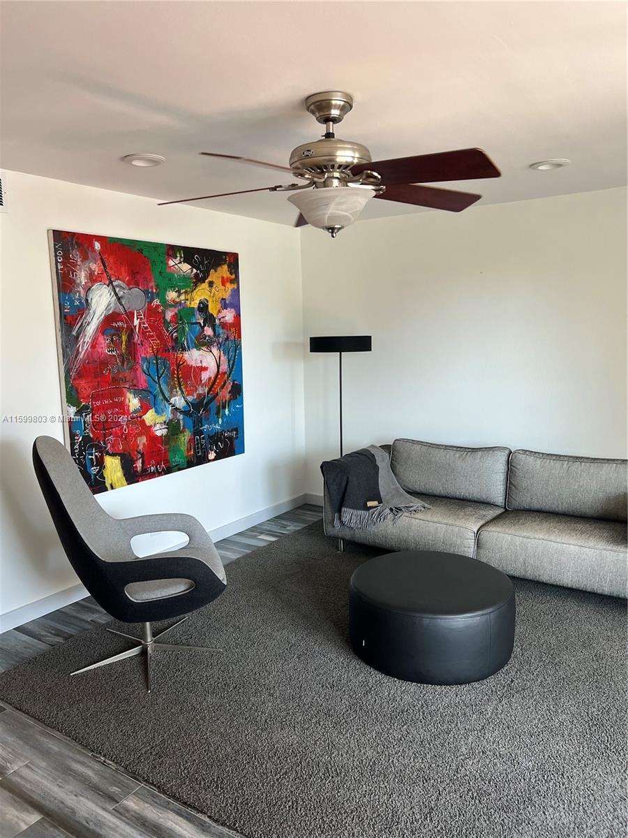 8 Coventry Way # 19B