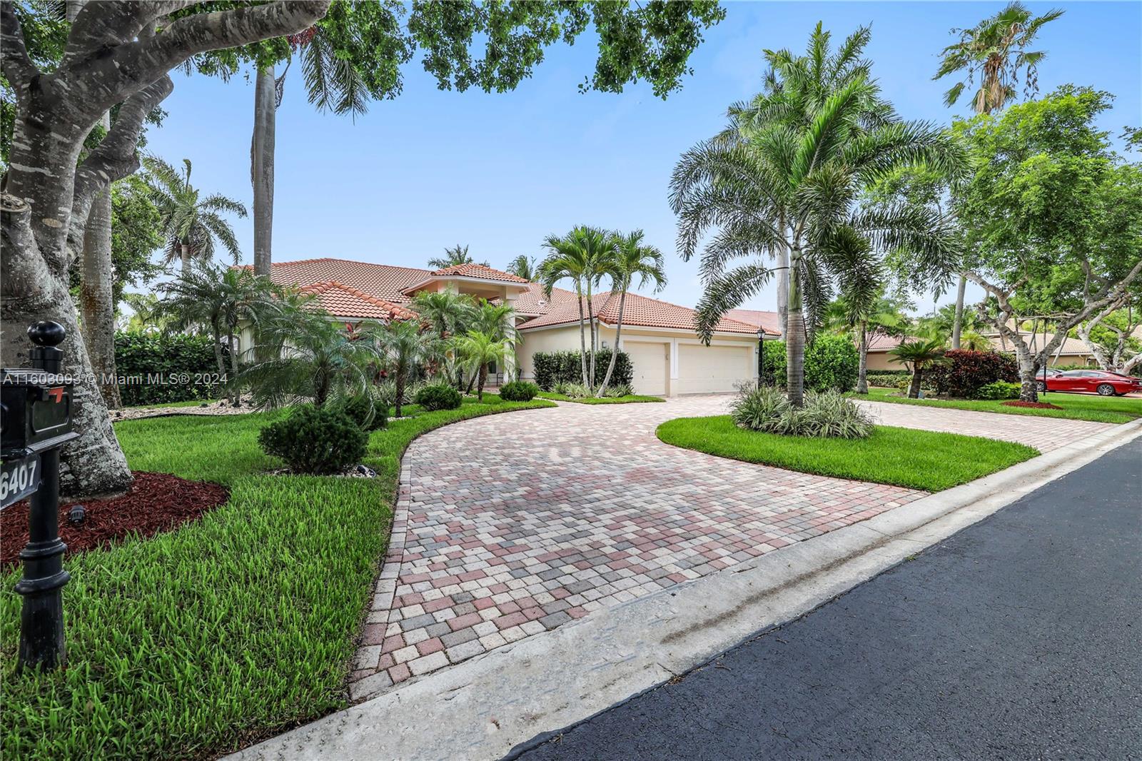 6407 NW 99th ave
