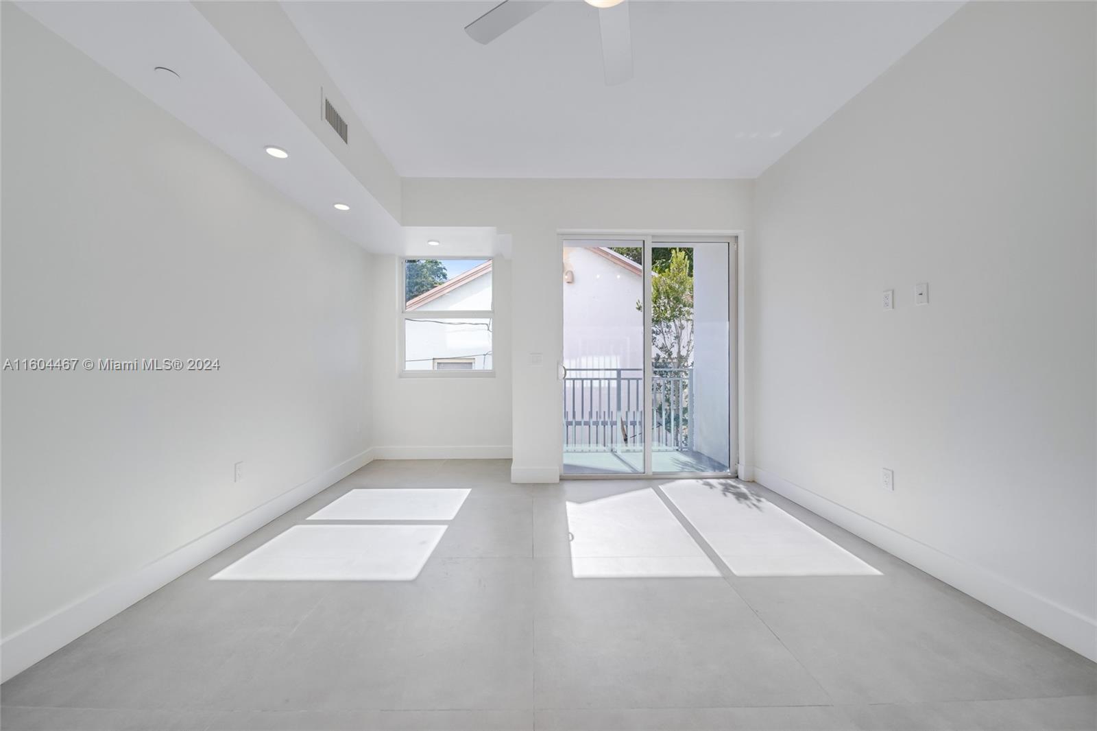 1536 NW 15th Ave # 105
