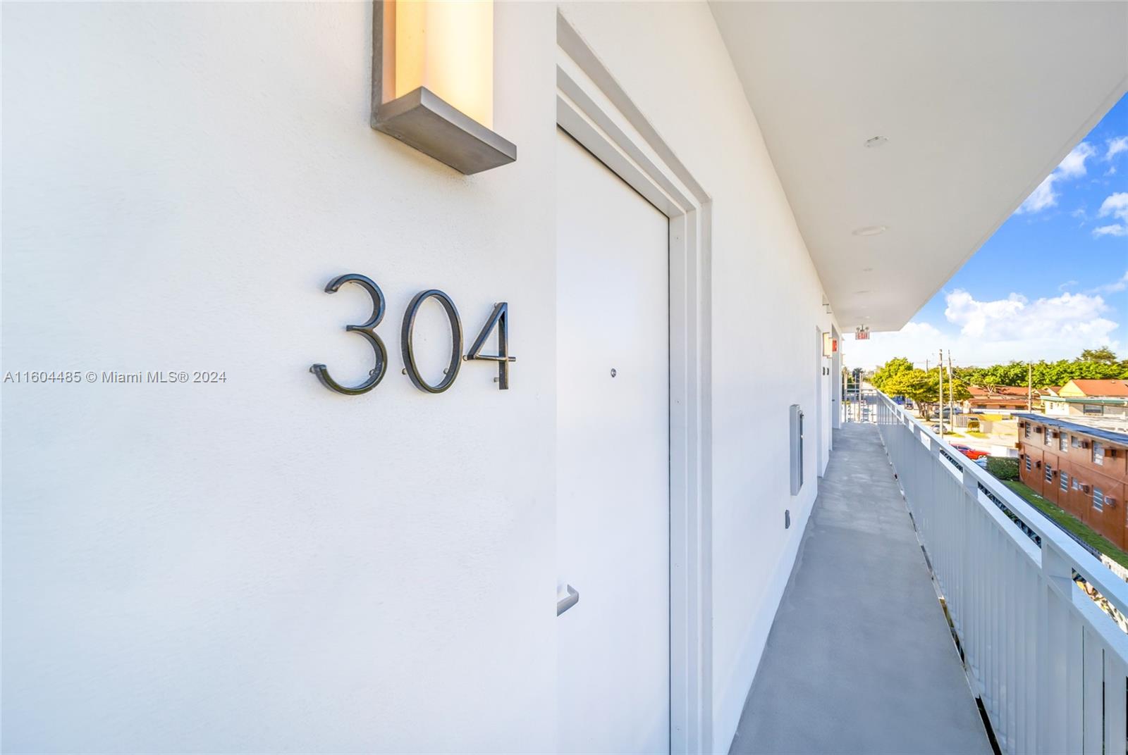 1536 NW 15th Ave # 304