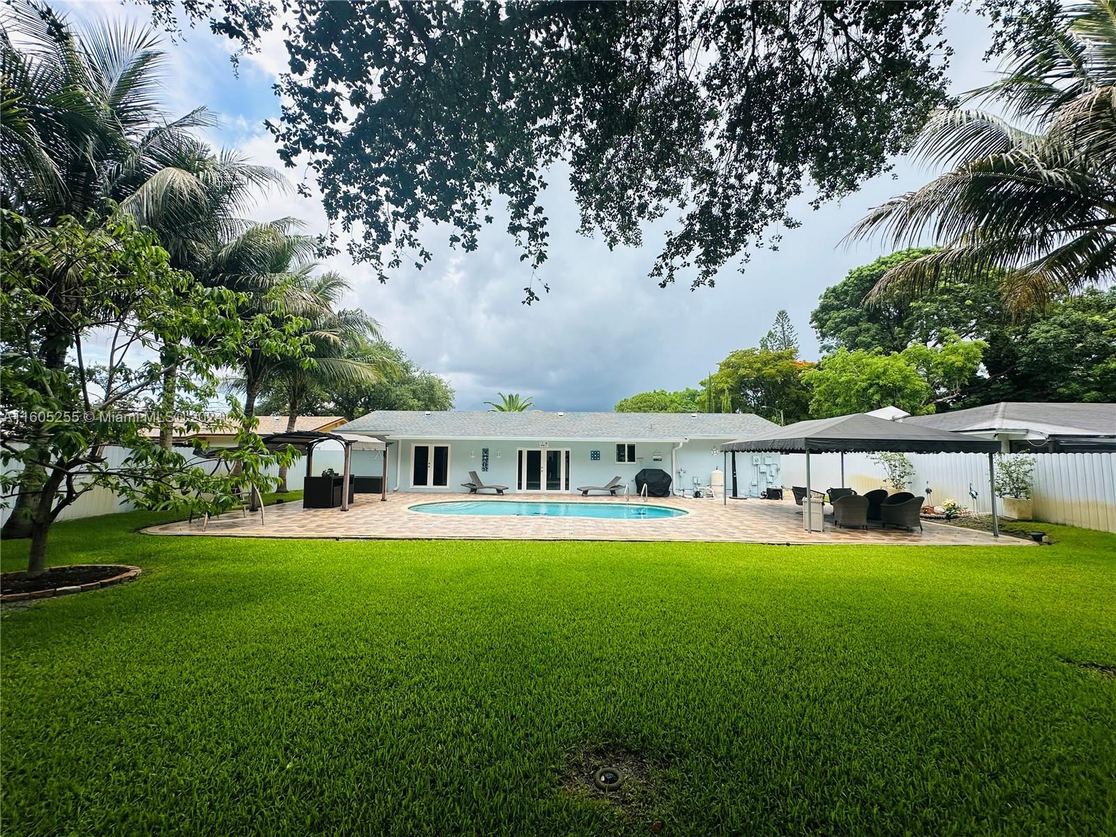 1830 NW 170th St