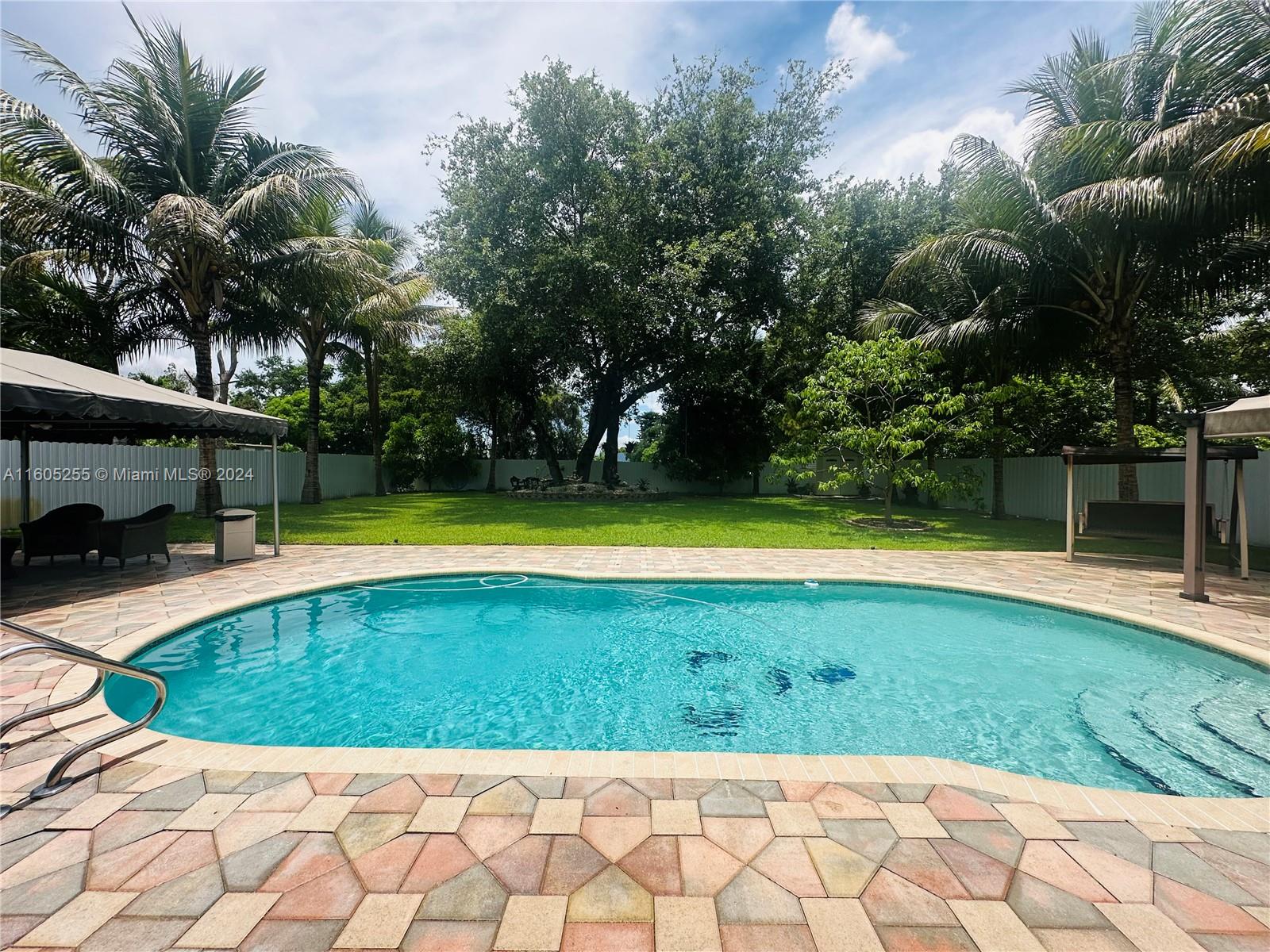 1830 NW 170th St