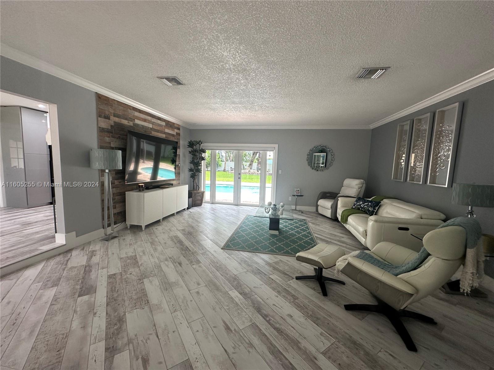1830 NW 170th St