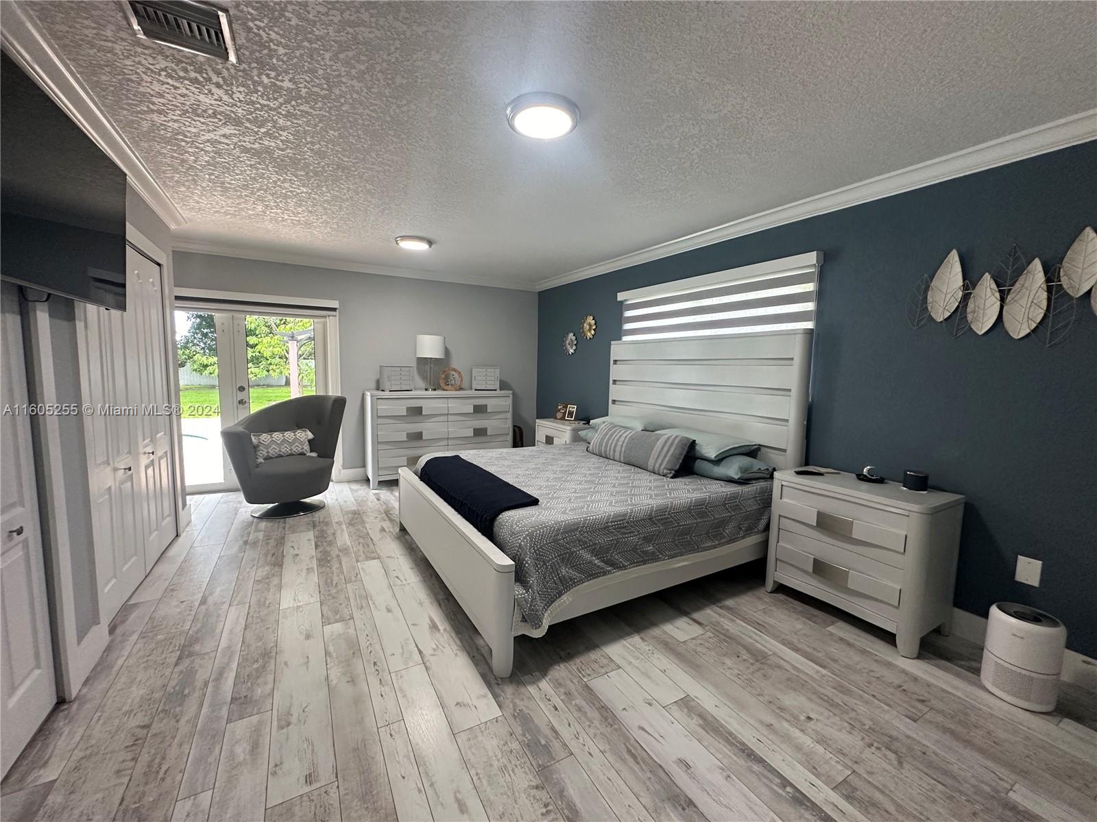 1830 NW 170th St