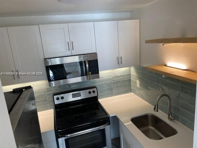 3642 NE 171st St # 403