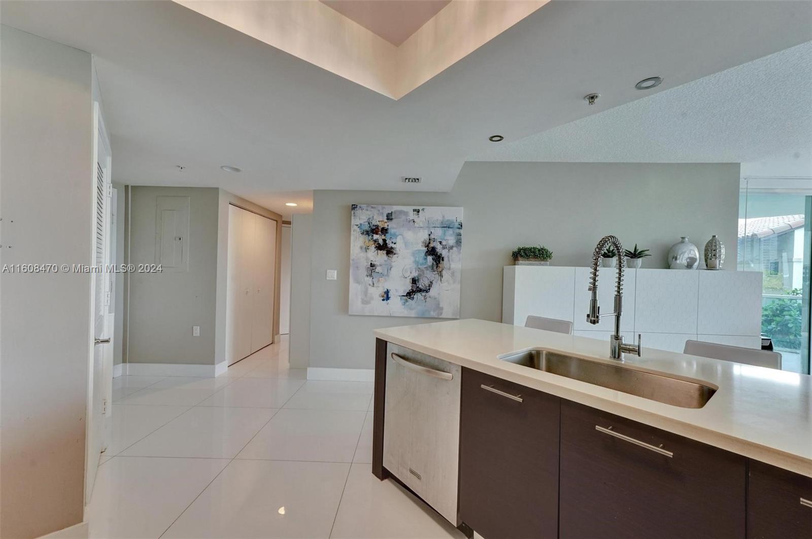 150 Sunny Isles Blvd # 602