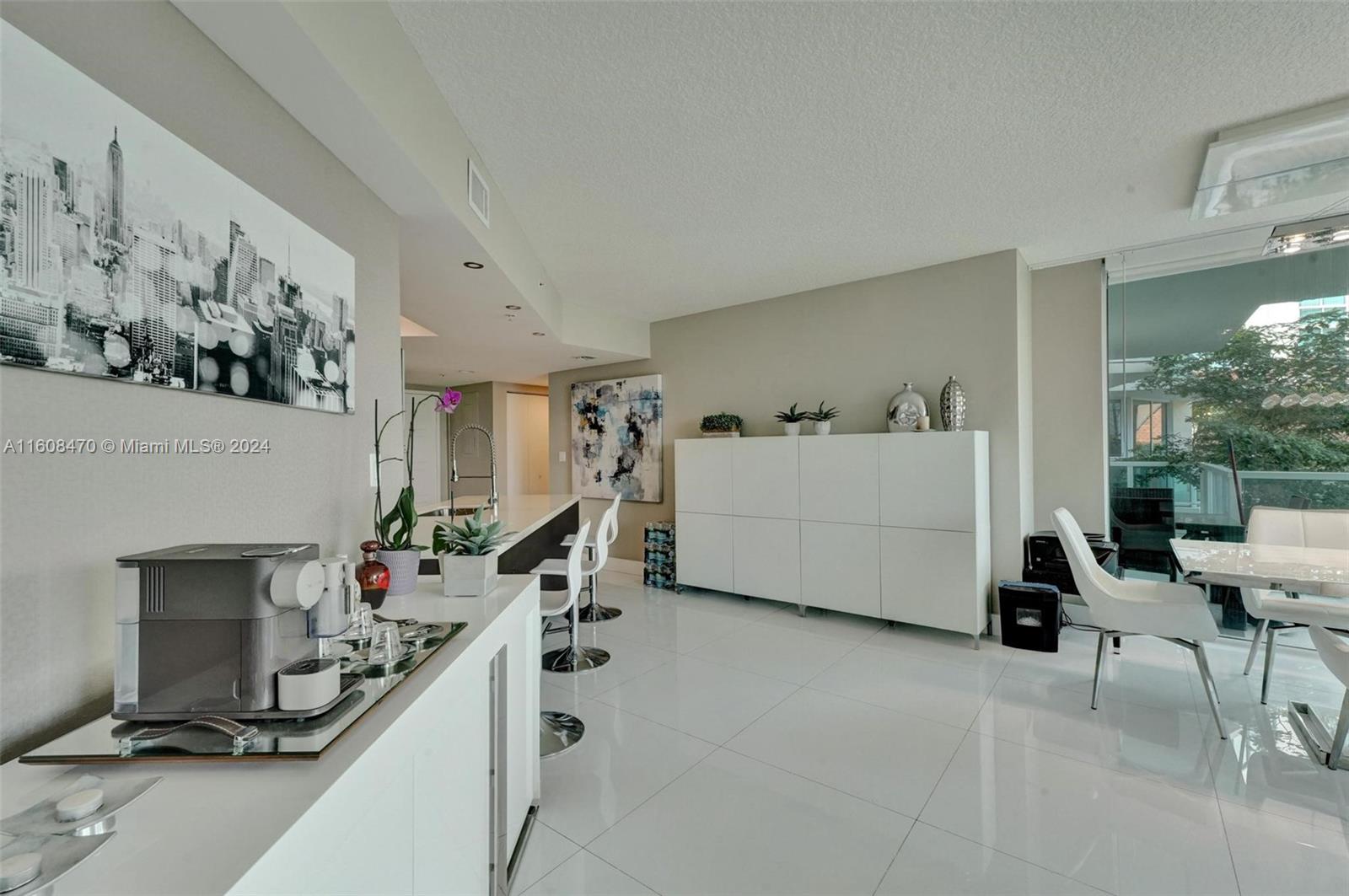 150 Sunny Isles Blvd # 602