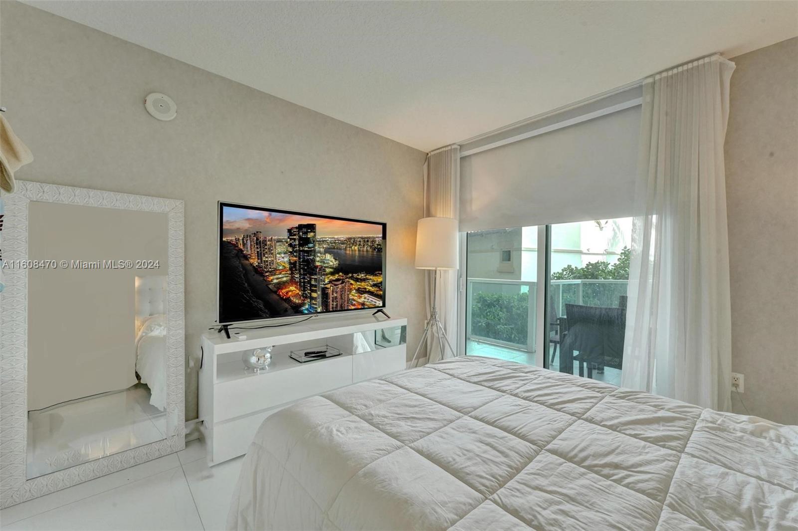 150 Sunny Isles Blvd # 602