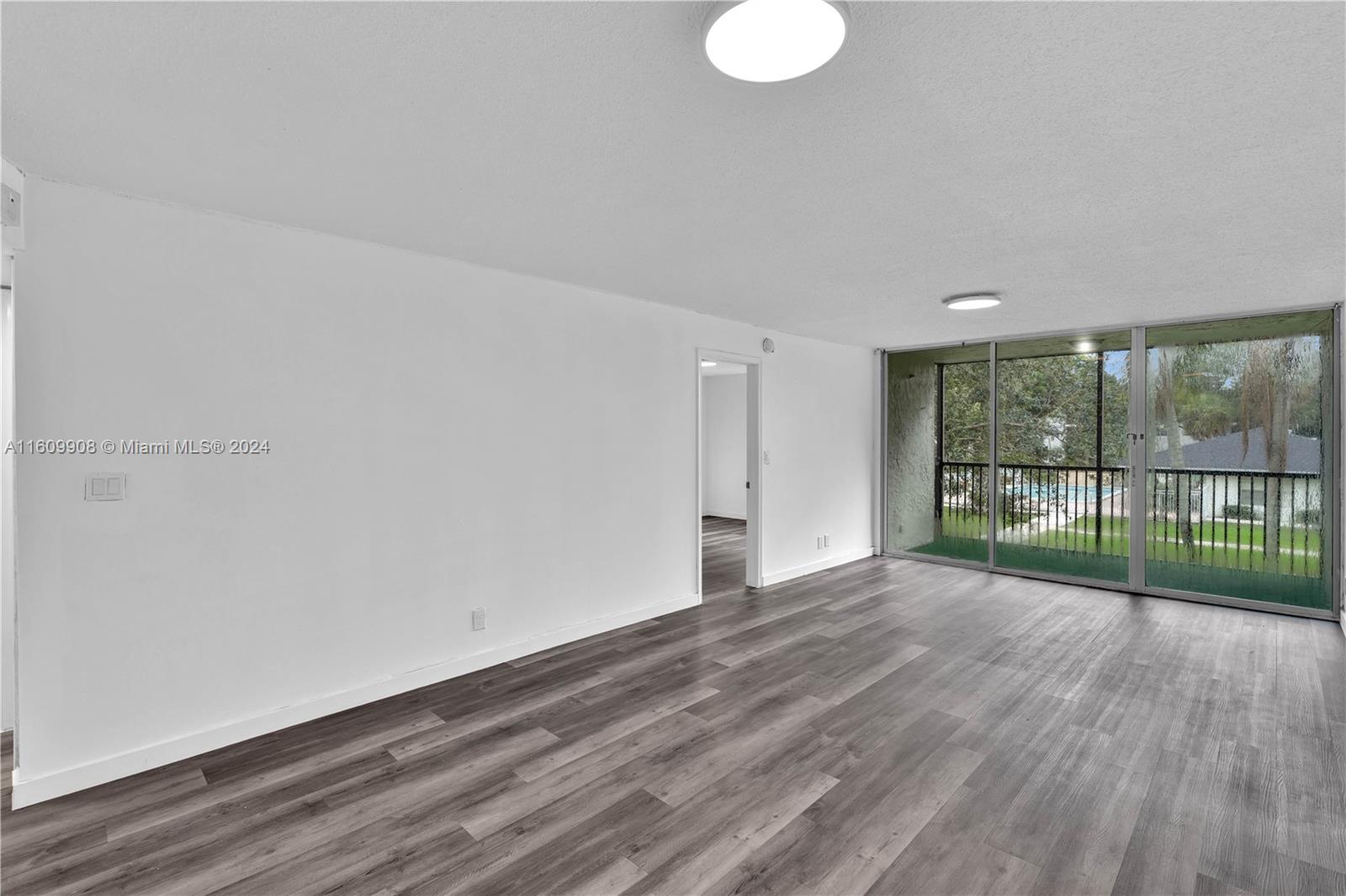 5100 SW 64th Ave # 204A