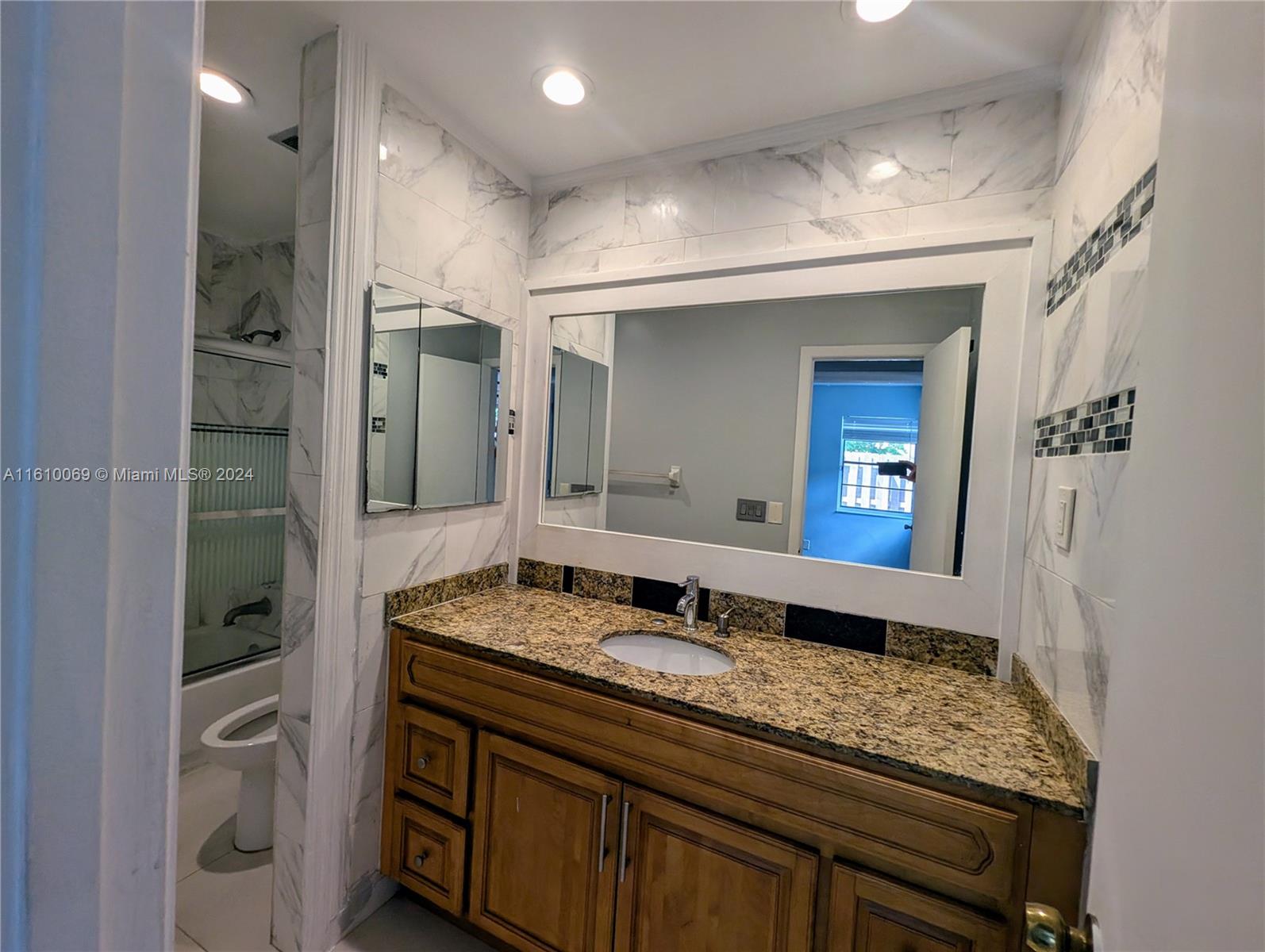 22384 Palomita Dr # 0