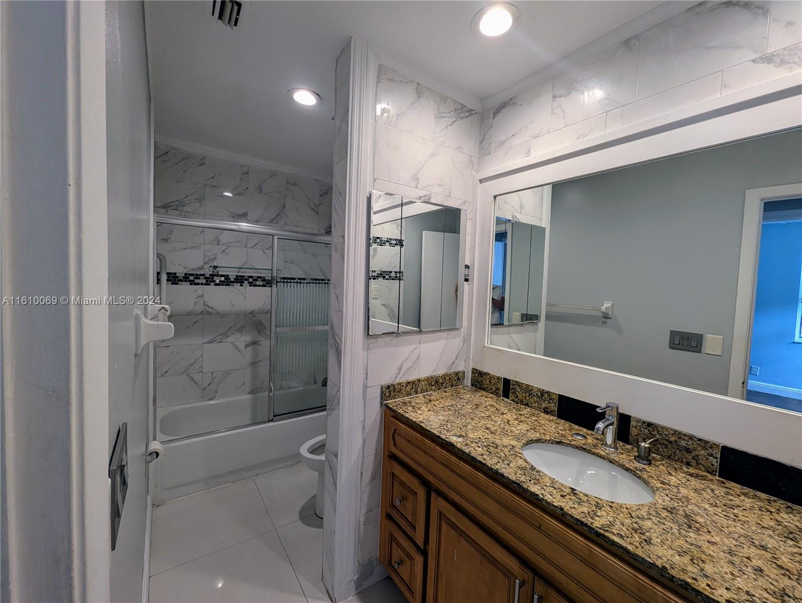 22384 Palomita Dr # 0