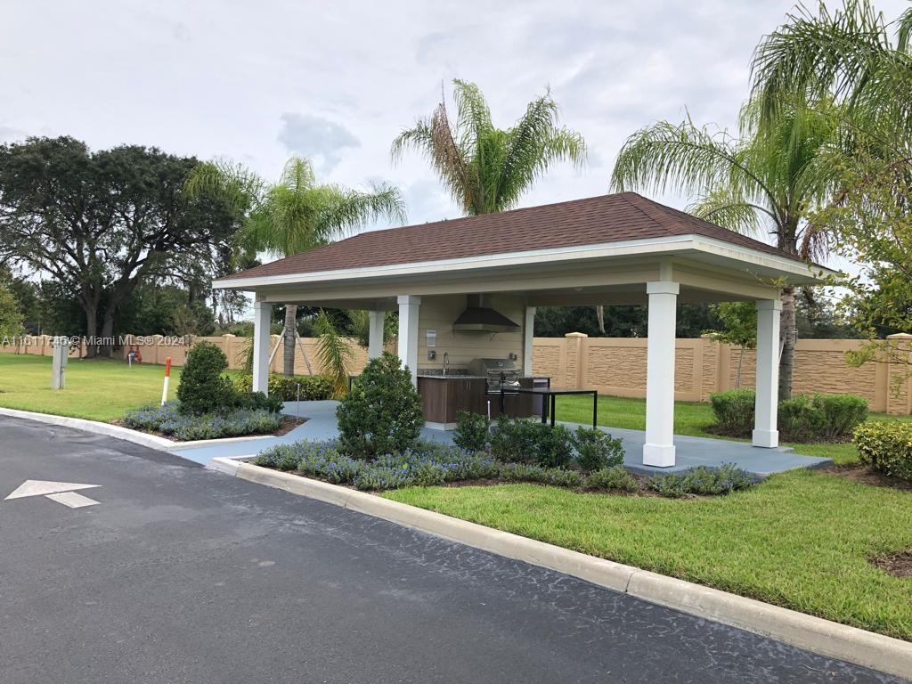 8941 Shine Drive # 0