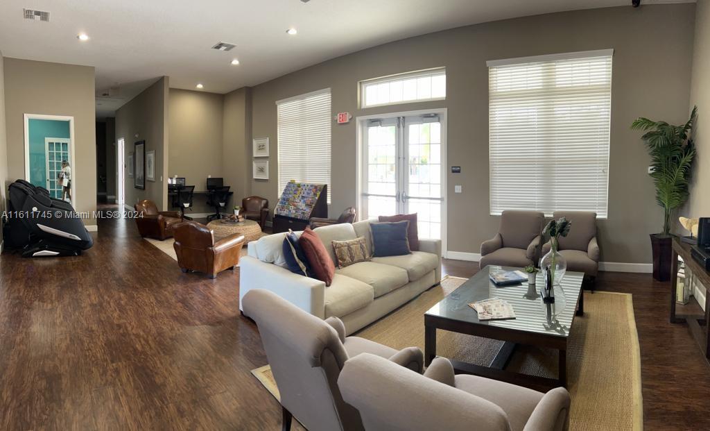 8941 Shine Drive # 0