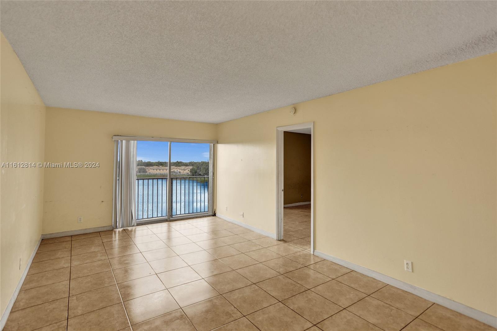 8720 N Sherman Cir # 506