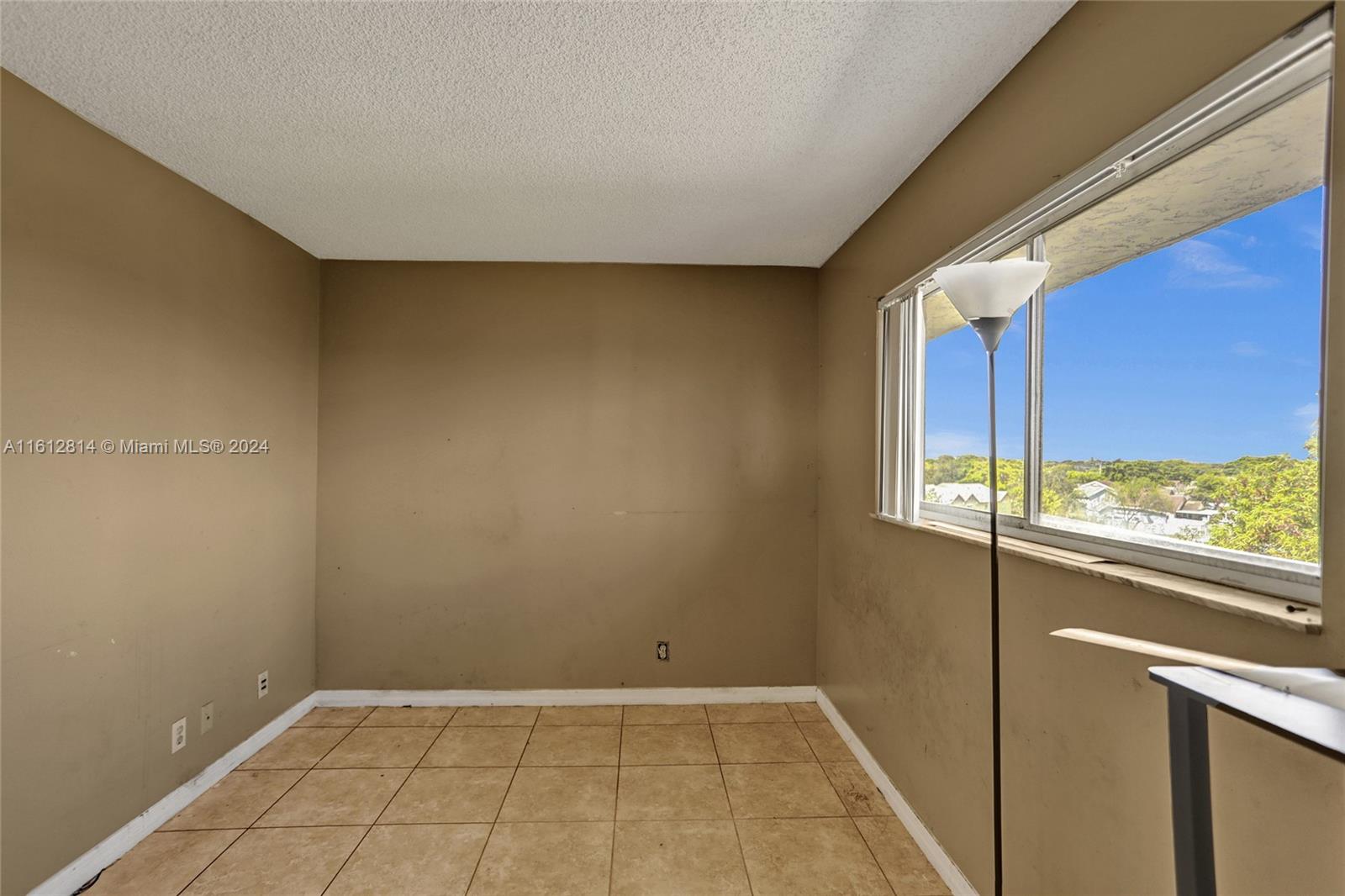 8720 N Sherman Cir # 506