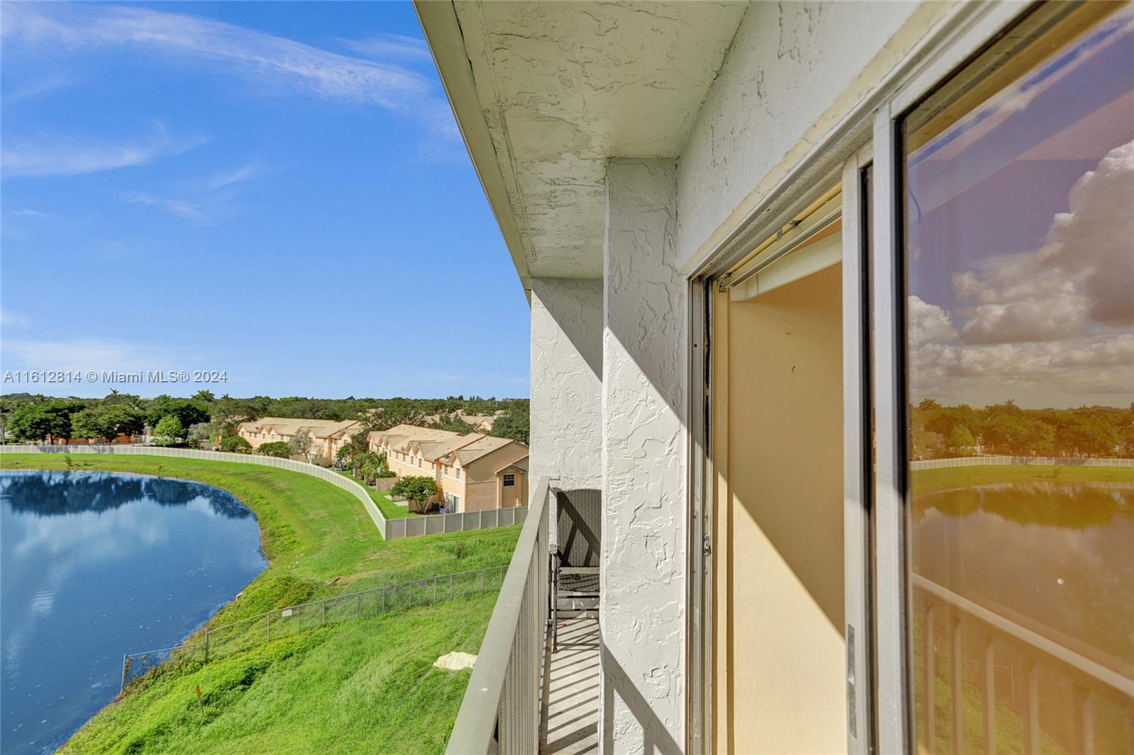 8720 N Sherman Cir # 506