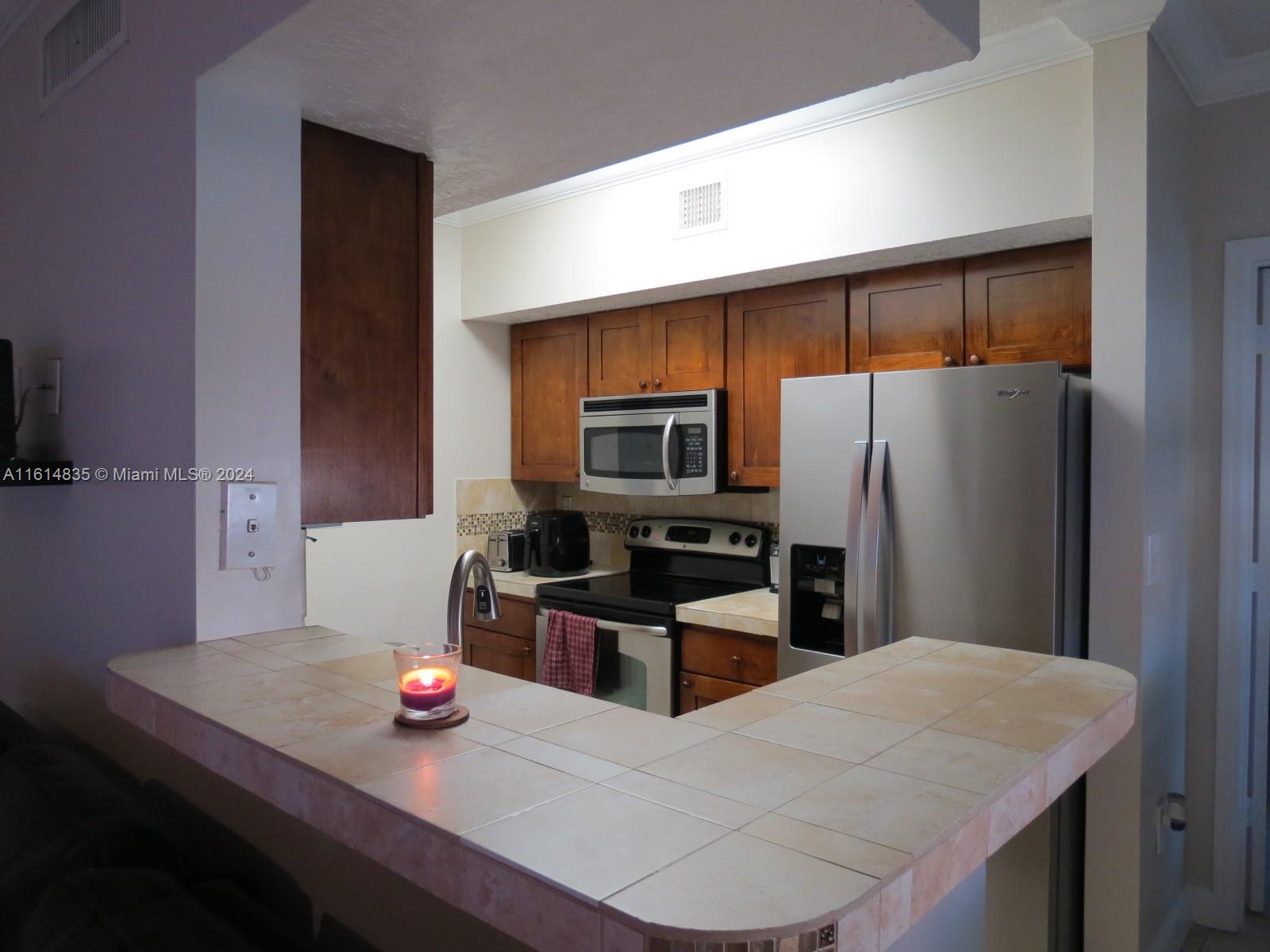 140 SW 117th Ave # 206
