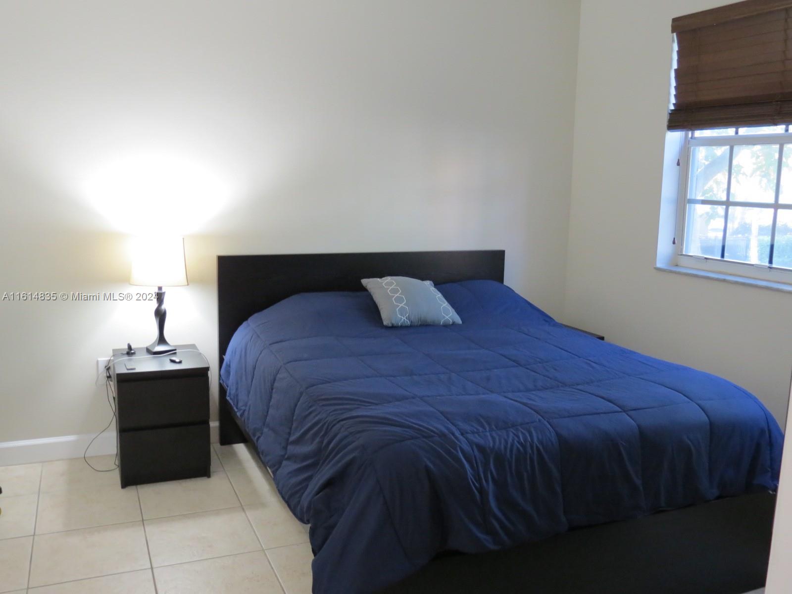 140 SW 117th Ave # 206