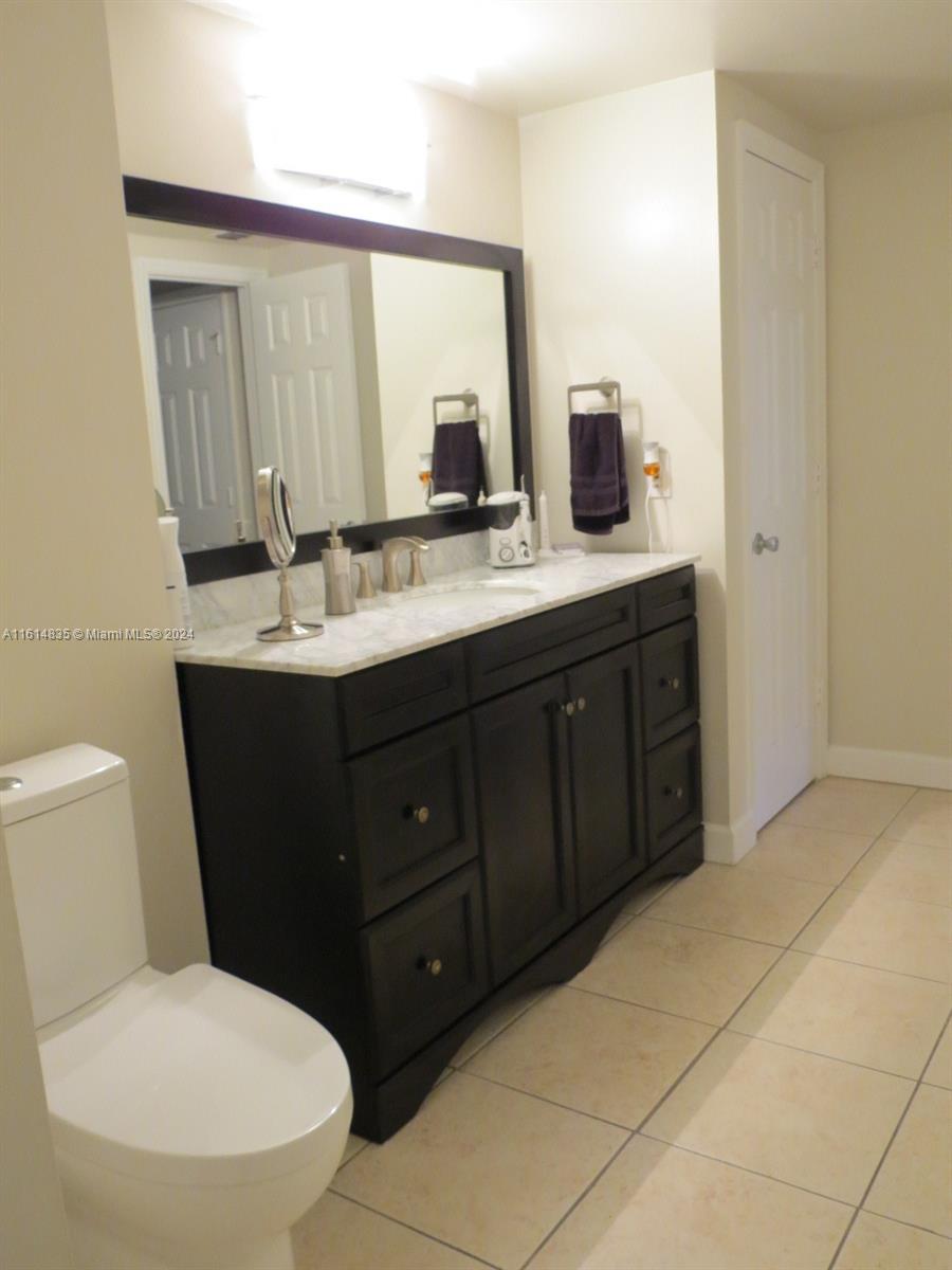 140 SW 117th Ave # 206