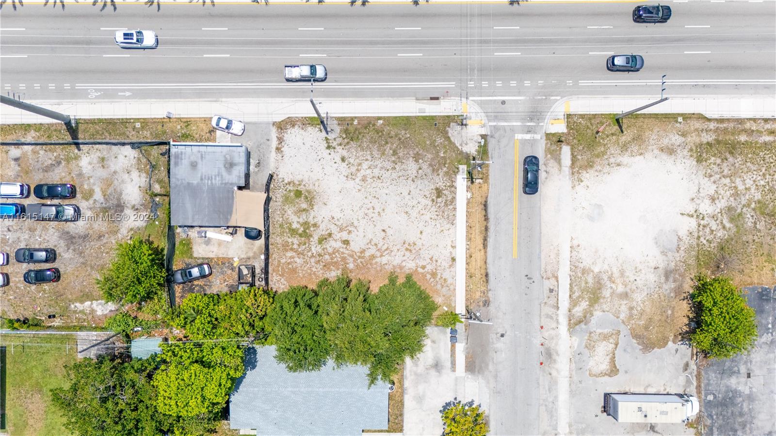 1225 N State Road 7 Rd